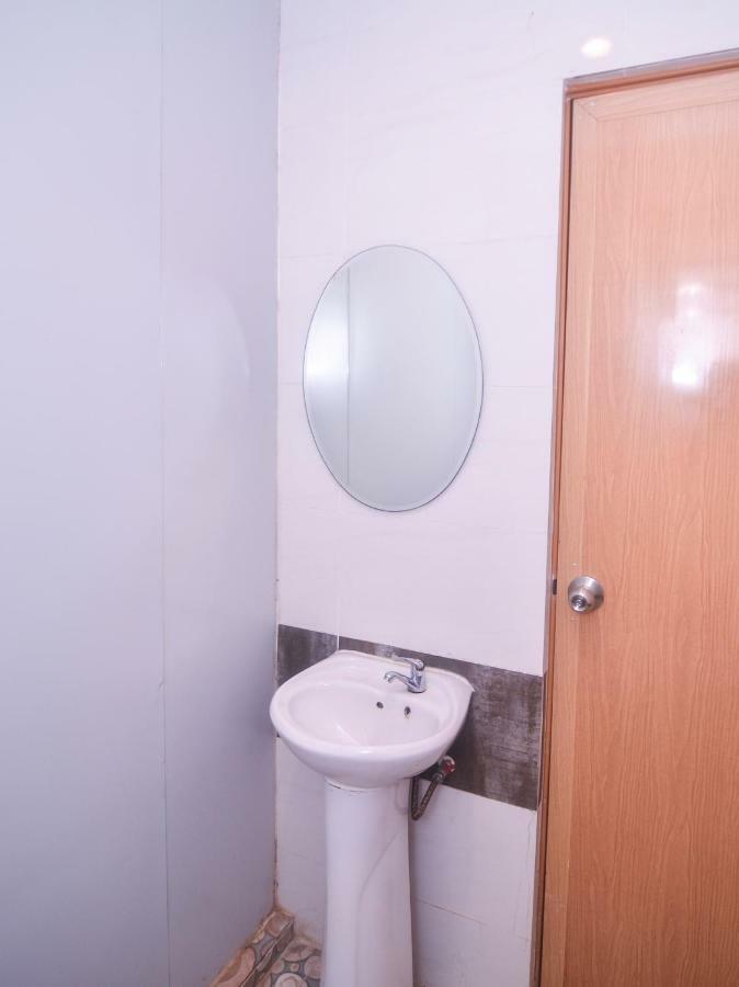 Oyo 1119 Memoire Express Hotel Kuching Dış mekan fotoğraf
